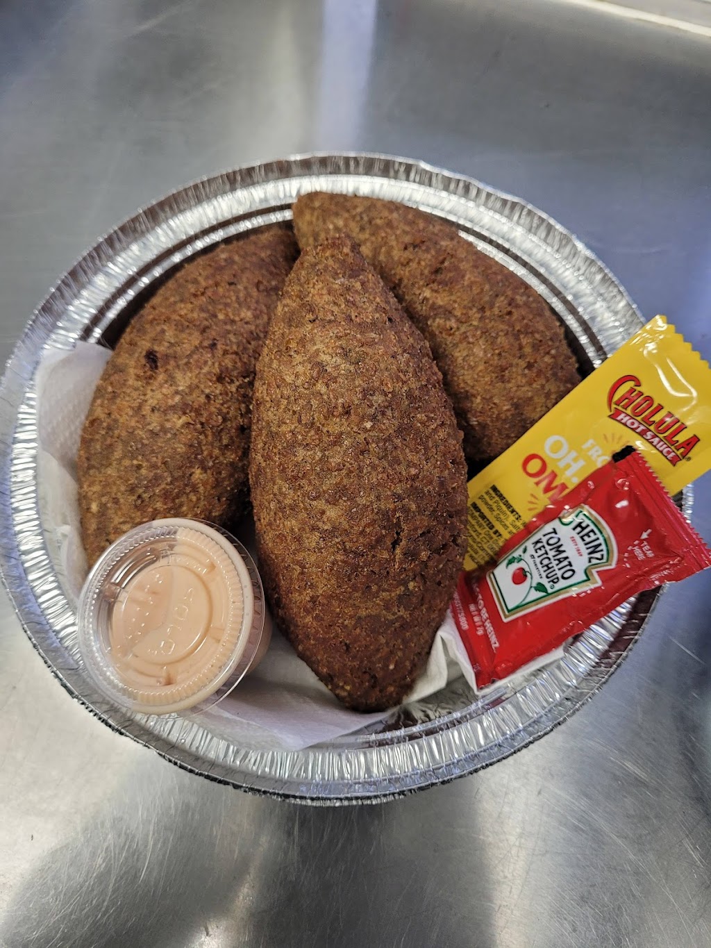 El Patio RD Chimi | restaurant | 615 W Bloomingdale Ave, Brandon, FL 33511, USA | 3472080201 OR +1 347-208-0201