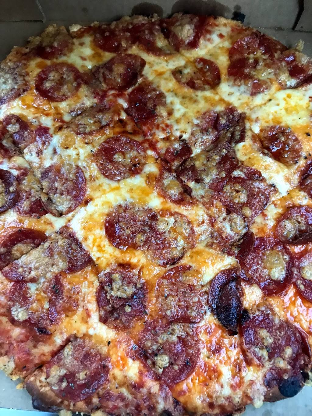 Aurelios Pizza of La Grange | restaurant | 11 Calendar Avenue, La Grange, IL 60525, USA | 7085790900 OR +1 708-579-0900