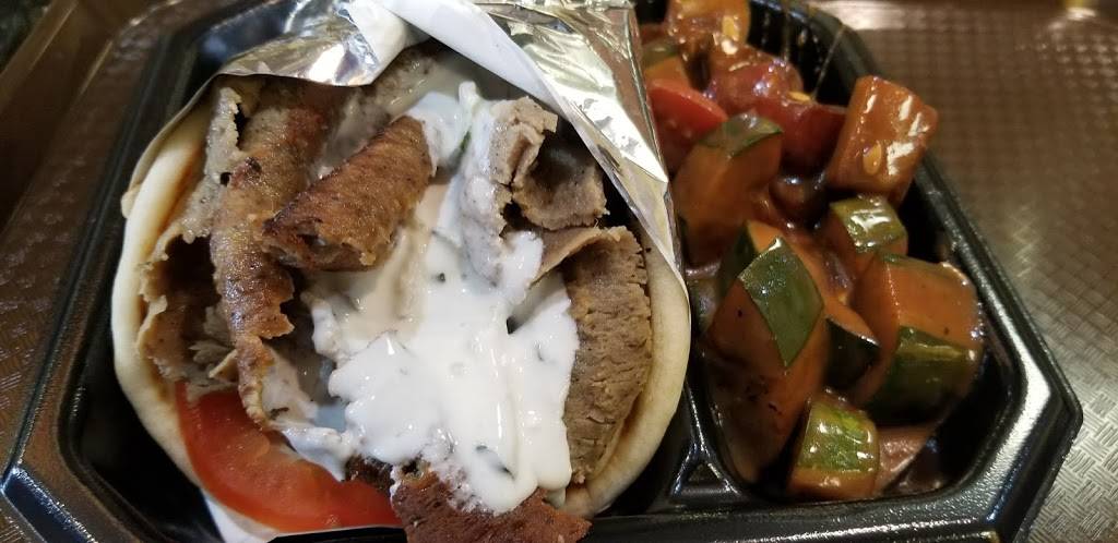 Patinellas Chicken Grill | restaurant | 1201 Piper Blvd, Naples, FL 34110, USA | 2392607783 OR +1 239-260-7783