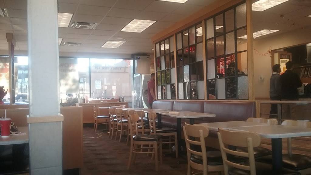 Wendys | restaurant | 2955 N Main St, Walnut Creek, CA 94597, USA | 9259377269 OR +1 925-937-7269