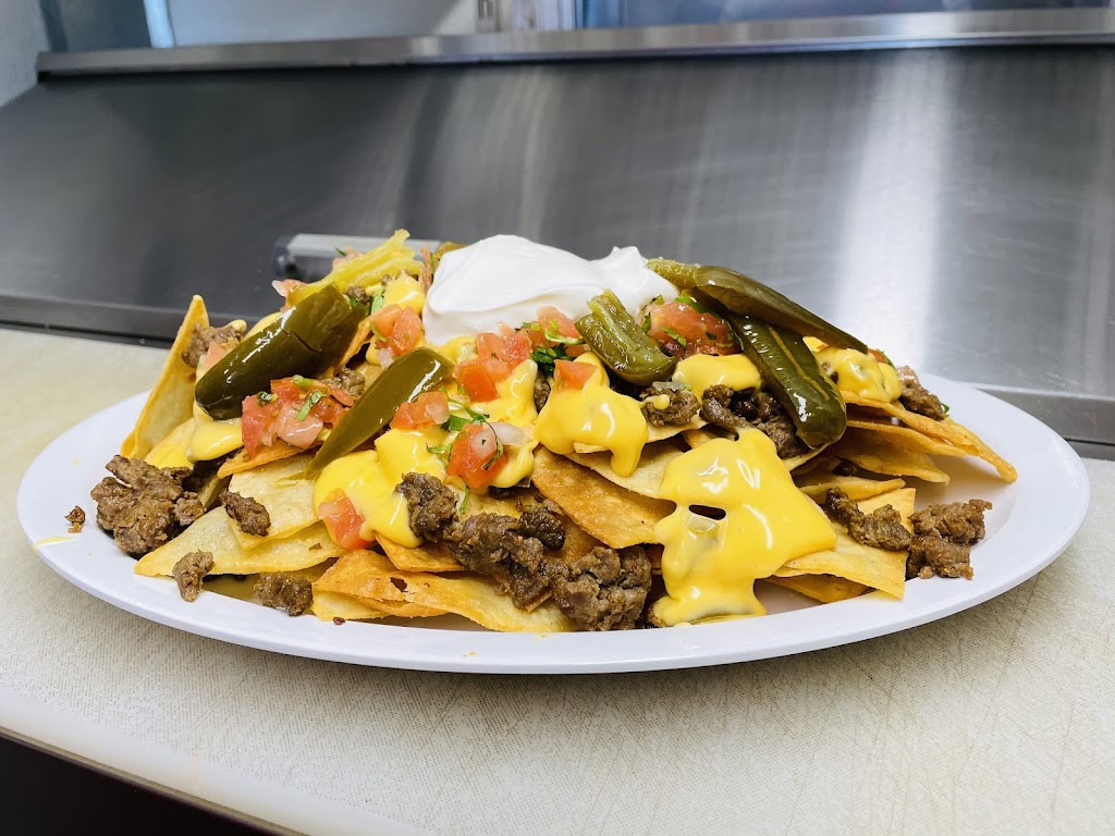 Tacos La Familia Restaurant | restaurant | 800 Hover St, Longmont, CO 80501, USA | 7206732789 OR +1 720-673-2789