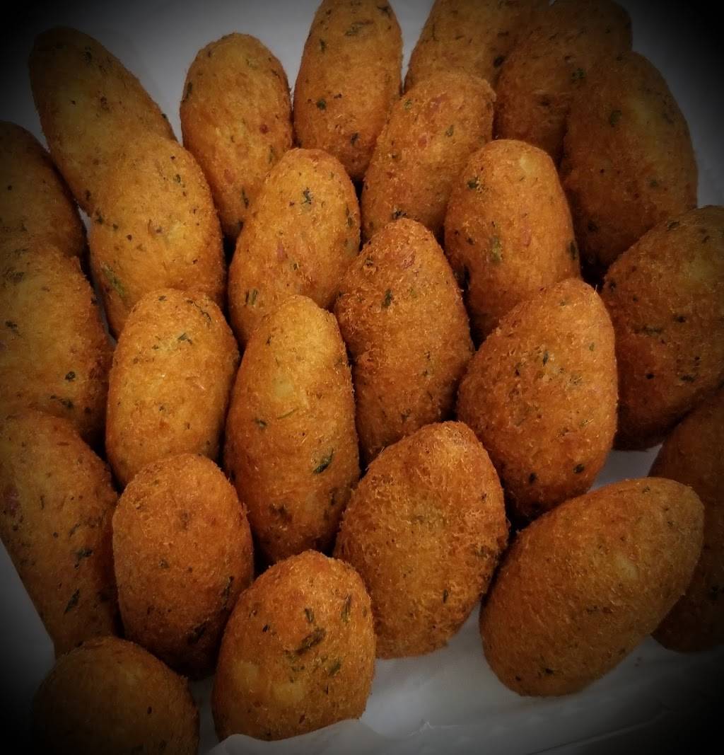 Tudo Bom | restaurant | 309 Walnut St, Elizabeth, NJ 07201, USA | 9085767000 OR +1 908-576-7000