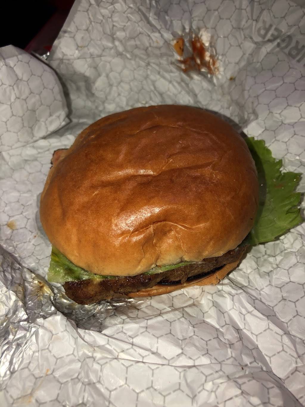 Wendys | restaurant | 12240 Highland Ave, Rancho Cucamonga, CA 91739, USA | 9098997371 OR +1 909-899-7371