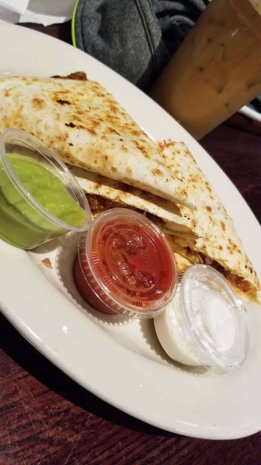 Garden Fresh Courthouse Cafe | cafe | 204 Main St, Worcester, MA 01604, USA | 5087538500 OR +1 508-753-8500