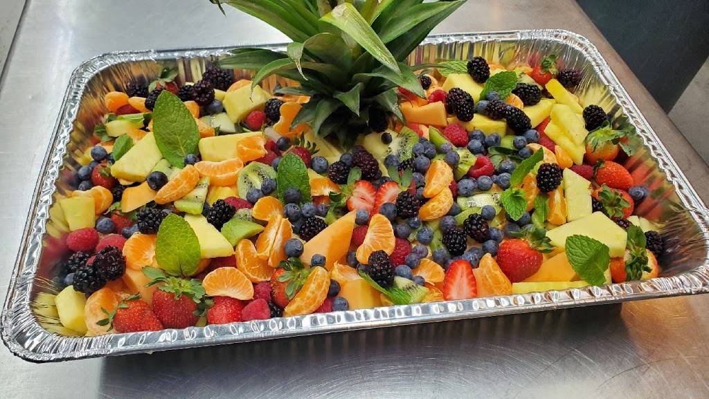 Chopping It Up | restaurant | Sheridan Rd, Highwood, IL 60040, USA | 8479620721 OR +1 847-962-0721