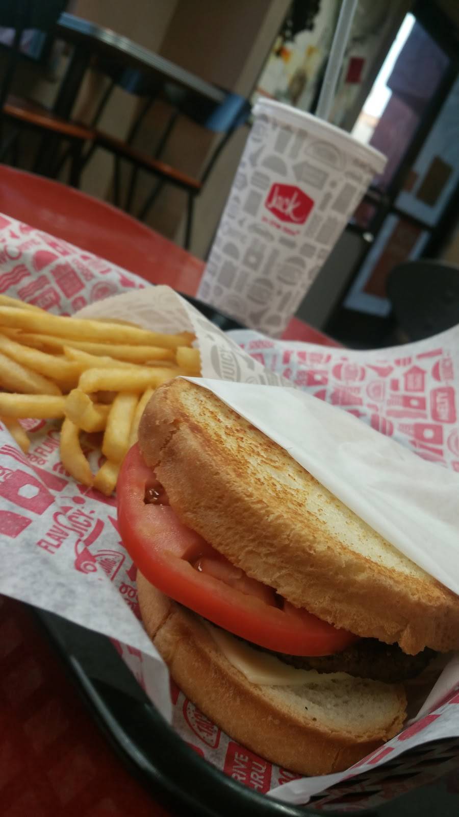 Jack in the Box | restaurant | 290 W Lincoln Ave, Anaheim, CA 92805, USA | 7145330136 OR +1 714-533-0136