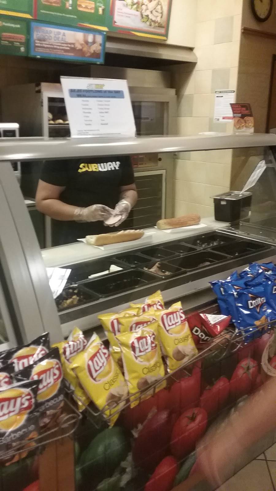 Subway Restaurants | restaurant | 905 Meridian Ave, San Jose, CA 95126, USA | 4082829991 OR +1 408-282-9991