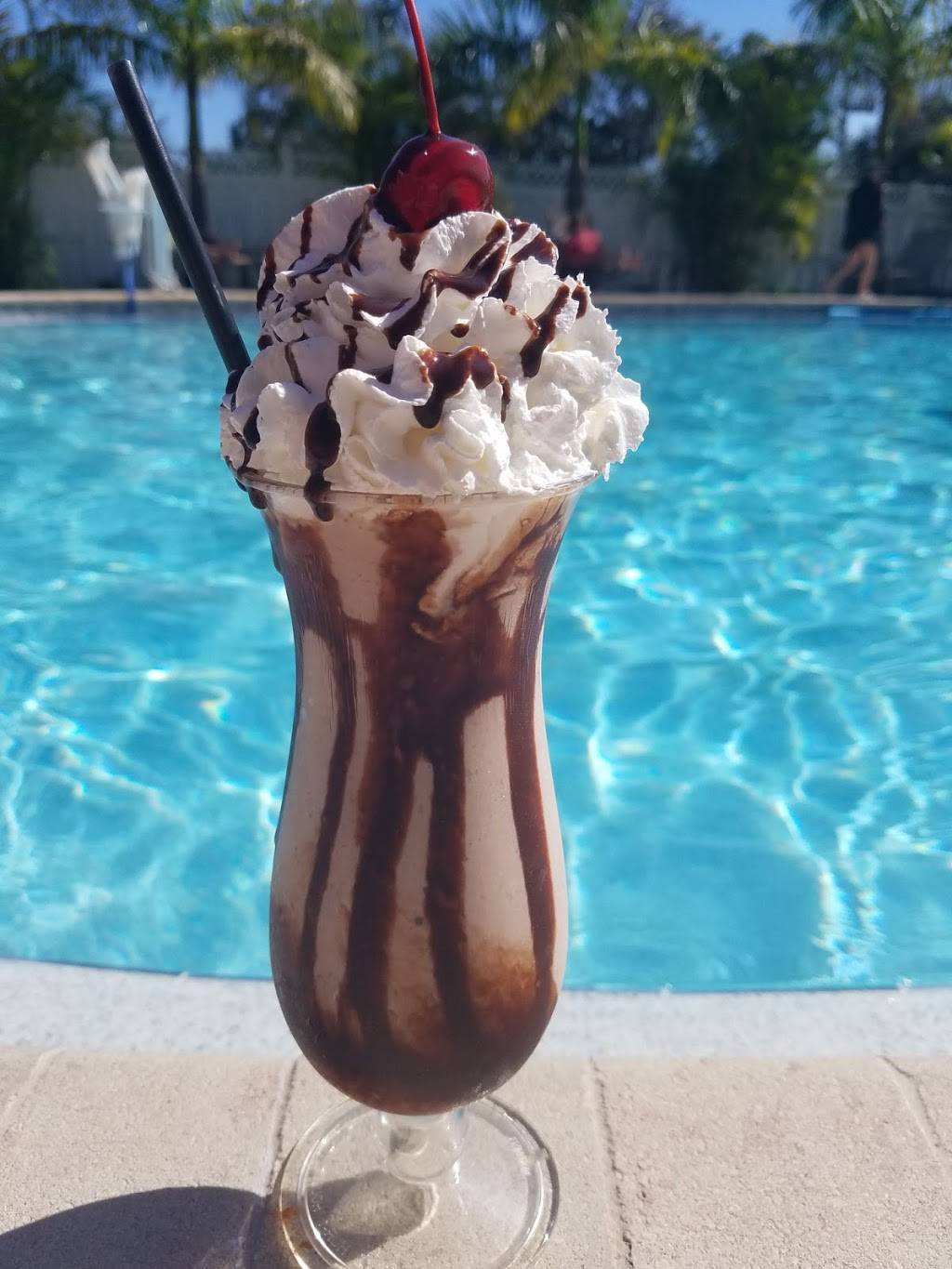 Sand Dollar Pool Bar | restaurant | 6600 S Tamiami Trail, Sarasota, FL 34231, USA | 9419244900 OR +1 941-924-4900