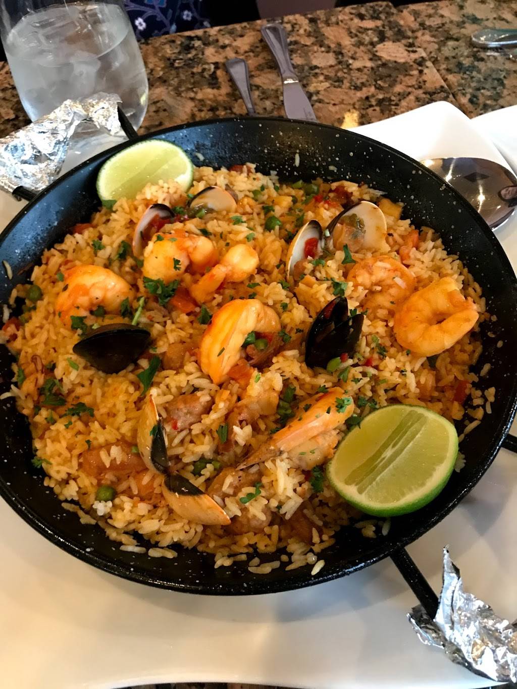 Don Quijote Tapas Bar & Grill | restaurant | 4695 Dressler Rd NW, Canton, OH 44718, USA | 2342140915 OR +1 234-214-0915