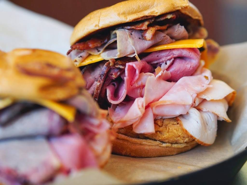 Arbys | restaurant | 10601 Alpharetta Hwy, Roswell, GA 30076, USA | 6783529020 OR +1 678-352-9020