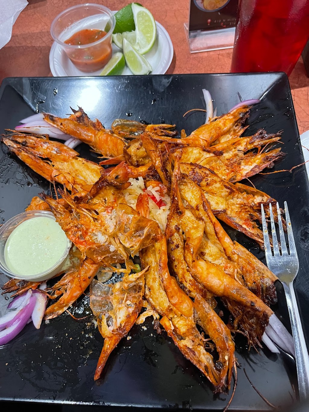 El Capitan Seafood and Grill | restaurant | 410 N Hillside St Suite 500, Wichita, KS 67214, USA | 3163399113 OR +1 316-339-9113