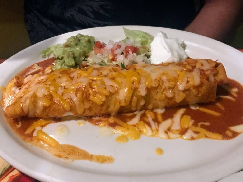 Anayas Restaurant | restaurant | 5830 W Thunderbird Rd, Glendale, AZ 85306, USA | 6025594377 OR +1 602-559-4377