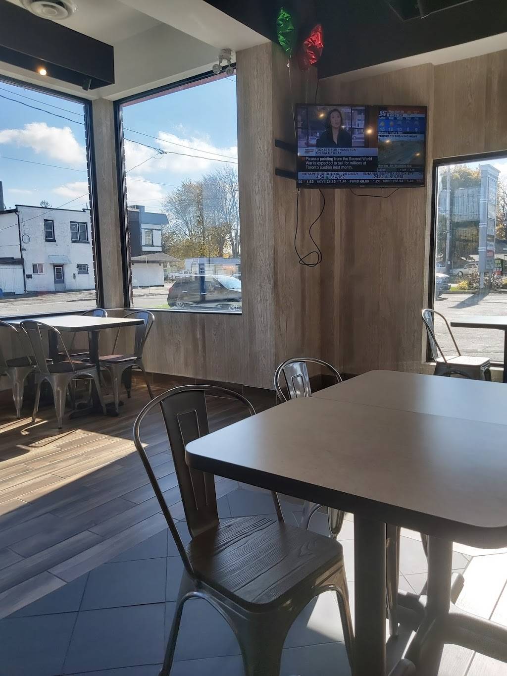 barBURRITO | restaurant | 95 Queensway West, Simcoe, ON N3Y 2M8, Canada | 5194262305 OR +1 519-426-2305