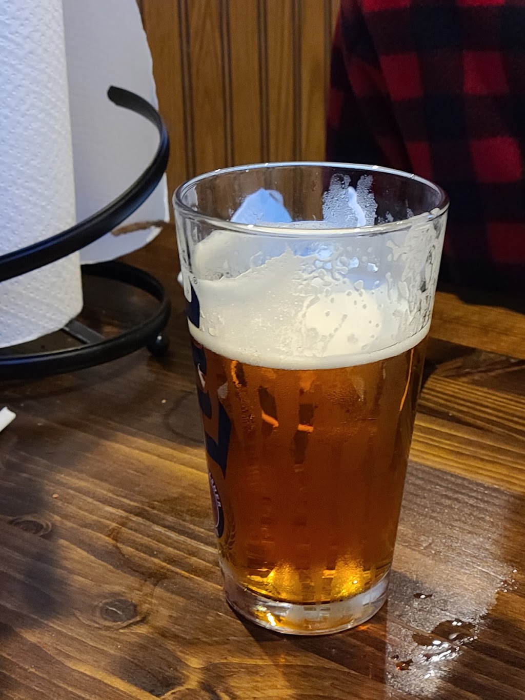 Sidelines Sports Bar and Restaurant | restaurant | 2 Via De Luna Dr, Pensacola Beach, FL 32561, USA | 8509343660 OR +1 850-934-3660