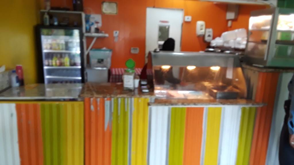 PEPPAS JERK CHICKEN | meal takeaway | 5825 W Hallandale Beach Blvd, Hollywood, FL 33023, USA | 3055427238 OR +1 305-542-7238