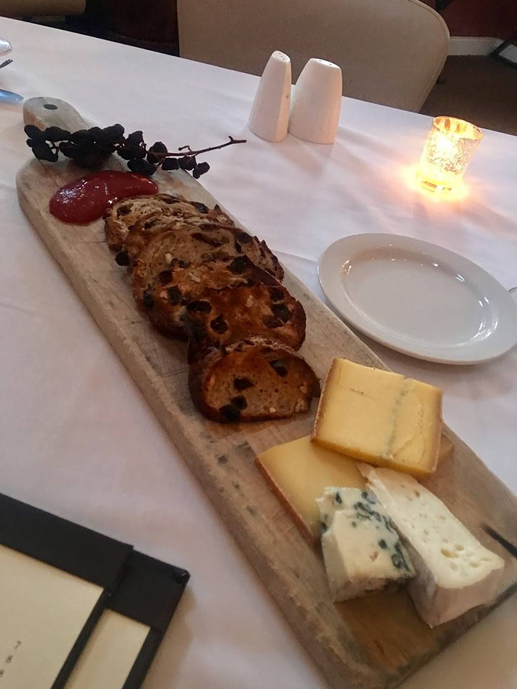 Restaurant Mirabelle | restaurant | 150 Main St, Stony Brook, NY 11790, USA | 6317510555 OR +1 631-751-0555