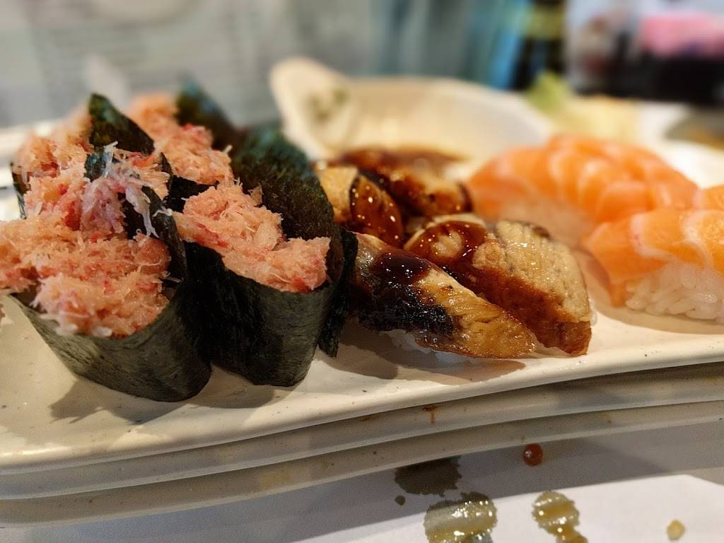 Sushi Mon | restaurant | 9770 S Maryland Pkwy, Las Vegas, NV 89183, USA | 7026170241 OR +1 702-617-0241