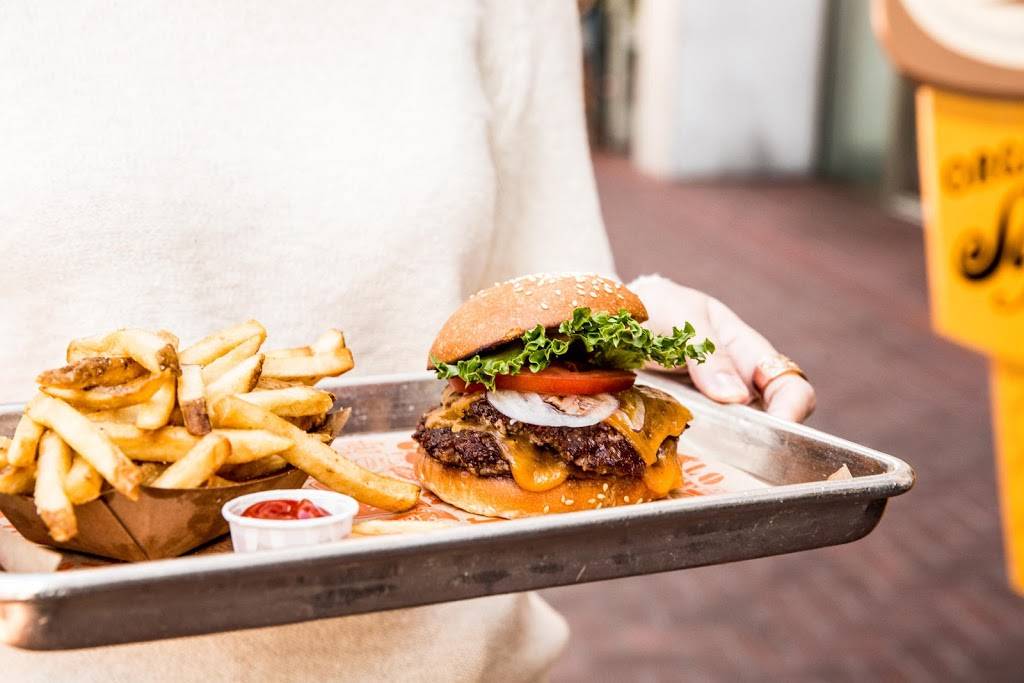 Super Duper Burgers | restaurant | 15991 Los Gatos Blvd Building 3, Los Gatos, CA 95032, USA | 4083560684 OR +1 408-356-0684