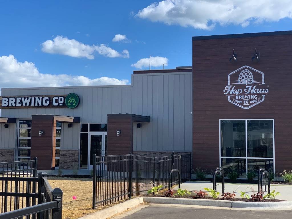 Hop Haus Brewing Company | restaurant | 2975 Sub-Zero Pkwy, Fitchburg, WI 53719, USA | 6084971133 OR +1 608-497-1133