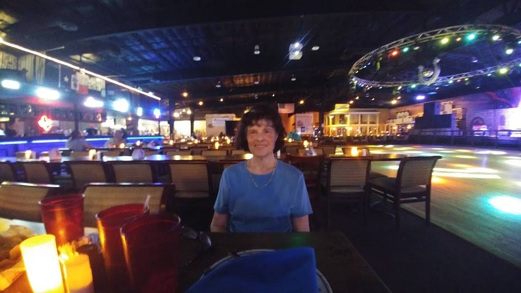 Southern Junction Nightclub & Steakhouse | night club | 101 N Rogers Rd, Irving, TX 75061, USA | 4694170902 OR +1 469-417-0902