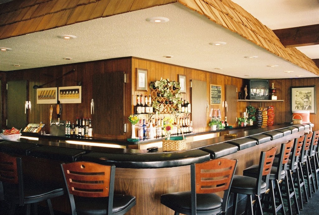 Green Meadows Golf Course | restaurant | 1555 Strasburg Rd, Monroe, MI 48161, USA | 7342425566 OR +1 734-242-5566