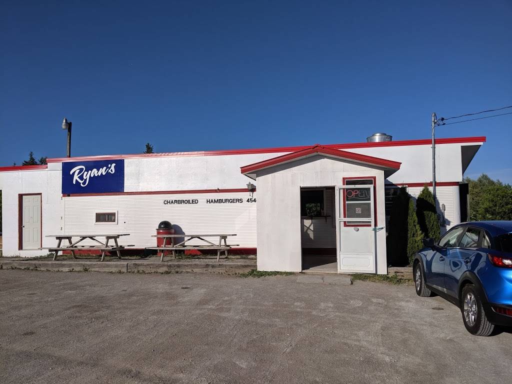 Ryans Charbroiled Burgers & Pizzas | restaurant | 6730 ON-highway 35, Coboconk, ON K0M 1K0, Canada | 7054541424 OR +1 705-454-1424