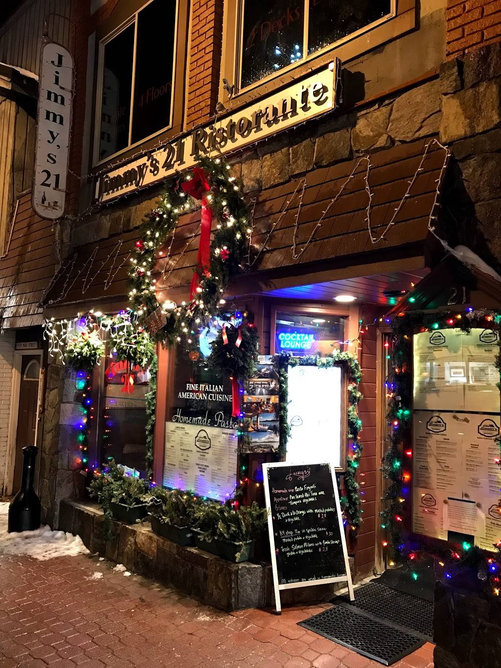 Jimmys 21 | restaurant | 2425 Main St, Lake Placid, NY 12946, USA | 5185232353 OR +1 518-523-2353