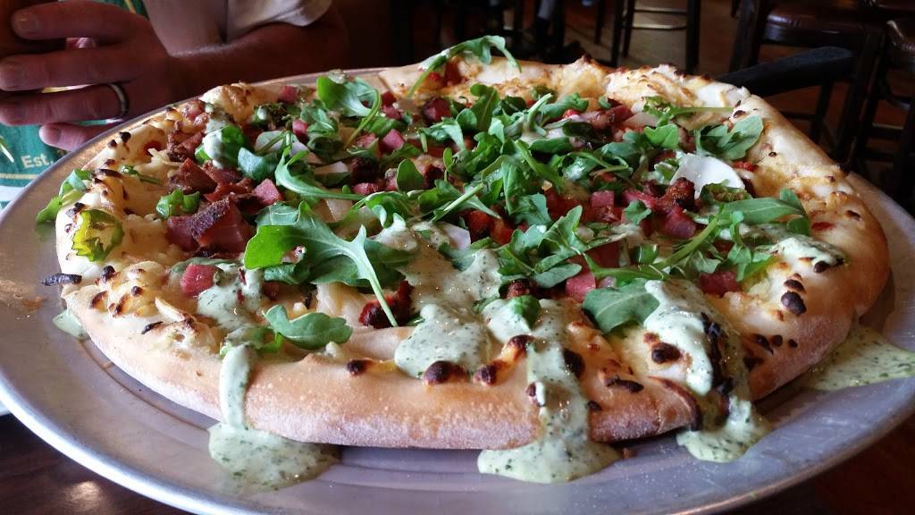 British Beer Company | restaurant | 1071 S Willow St, Manchester, NH 03103, USA | 6032320589 OR +1 603-232-0589