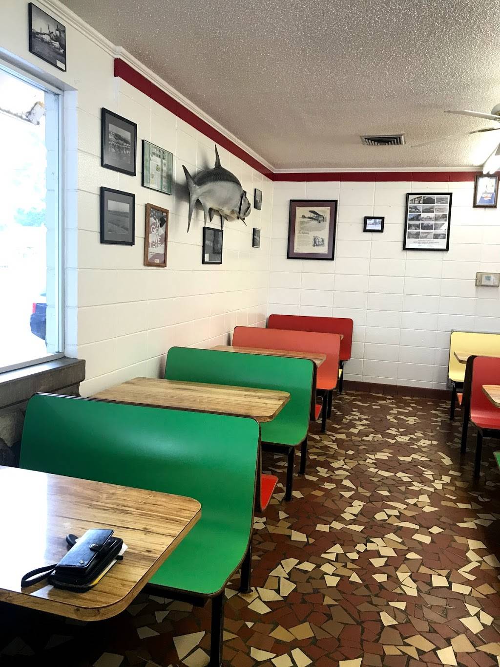 Polar Freeze | restaurant | 416 US-67 BUS, Walnut Ridge, AR 72476, USA | 8708869976 OR +1 870-886-9976