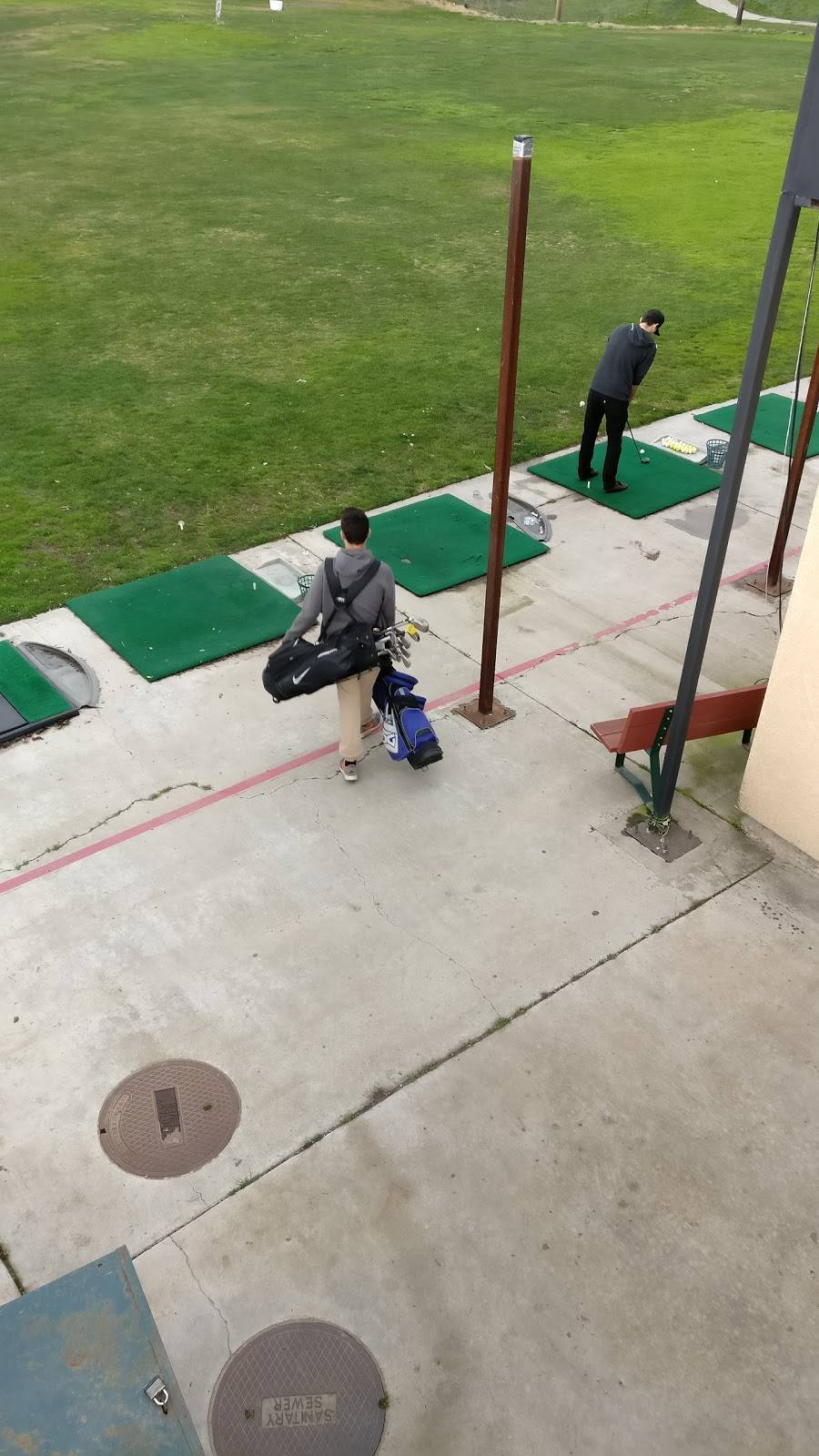 Old River Golf Course | restaurant | 18007 Mac Arthur Dr, Tracy, CA 95304, USA | 2098308585 OR +1 209-830-8585