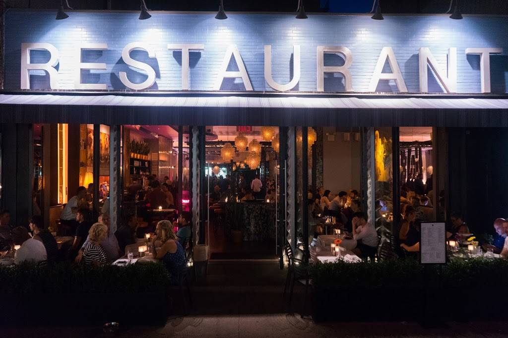 Elmo | restaurant | 156 7th Ave, New York, NY 10011, USA | 2123378000 OR +1 212-337-8000