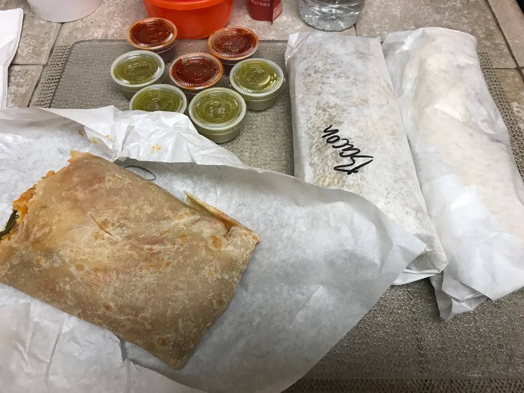 Papa Chevos | restaurant | 3038 Del Monte Blvd, Marina, CA 93933, USA | 8318849545 OR +1 831-884-9545