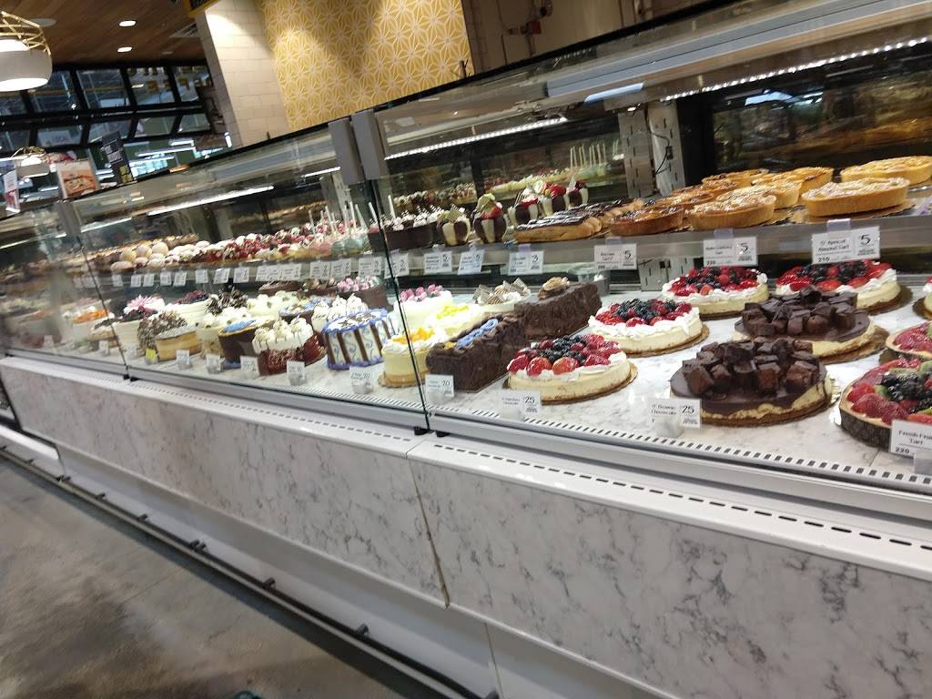 Pinecrest Place | shopping mall | 7800-7930, SW 104th St, Miami, FL 33156, USA | 3059471664 OR +1 305-947-1664