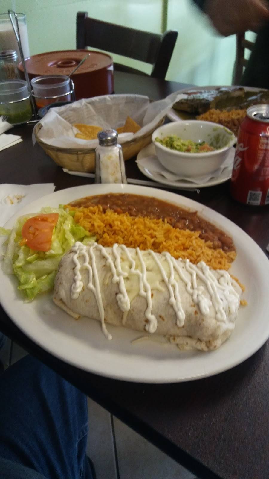 Aguilas de Mexico | restaurant | 118 Pacific St, Newark, NJ 07105, USA | 9737324168 OR +1 973-732-4168