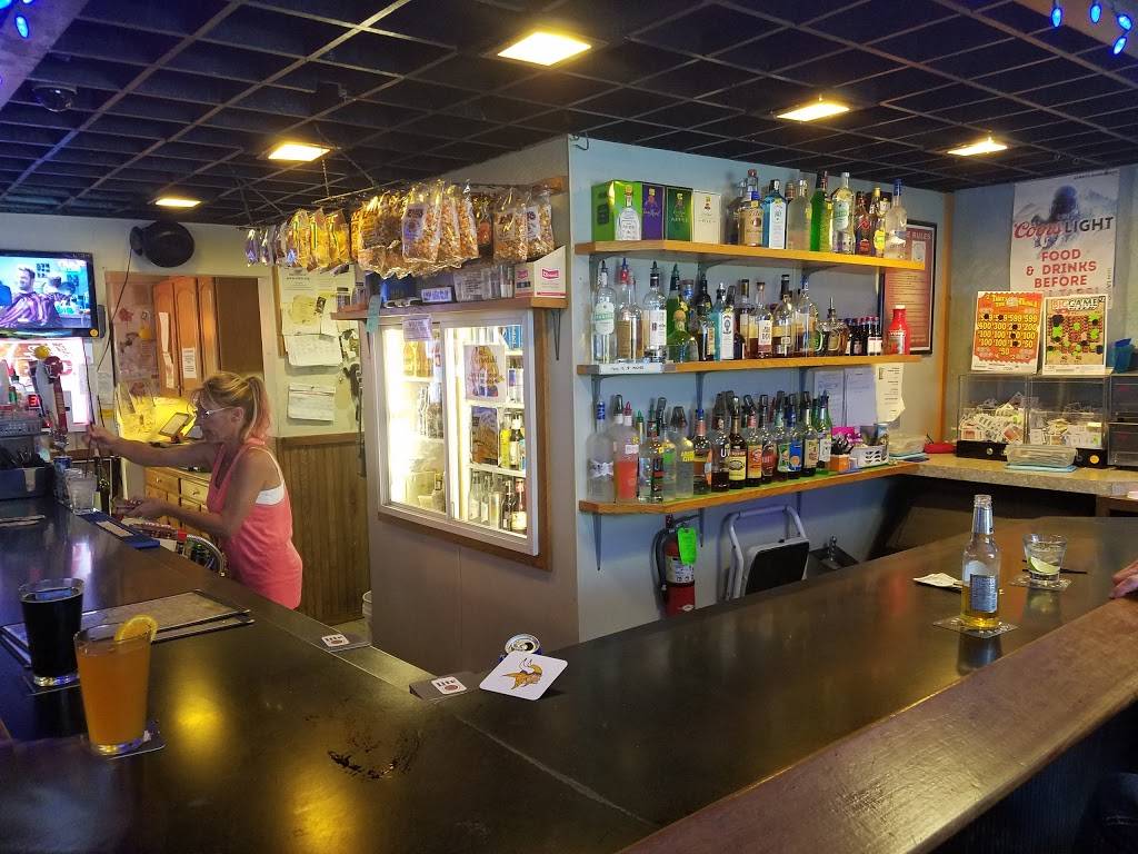 Full Moon Bar & Restaurant | restaurant | 2425 Stark Rd, Harris, MN 55032, USA | 6516745929 OR +1 651-674-5929