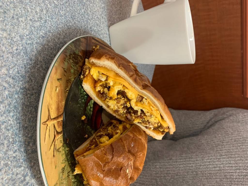 Gallo Deli | cafe | 187 Ashford Ave, Dobbs Ferry, NY 10522, USA | 9144795852 OR +1 914-479-5852