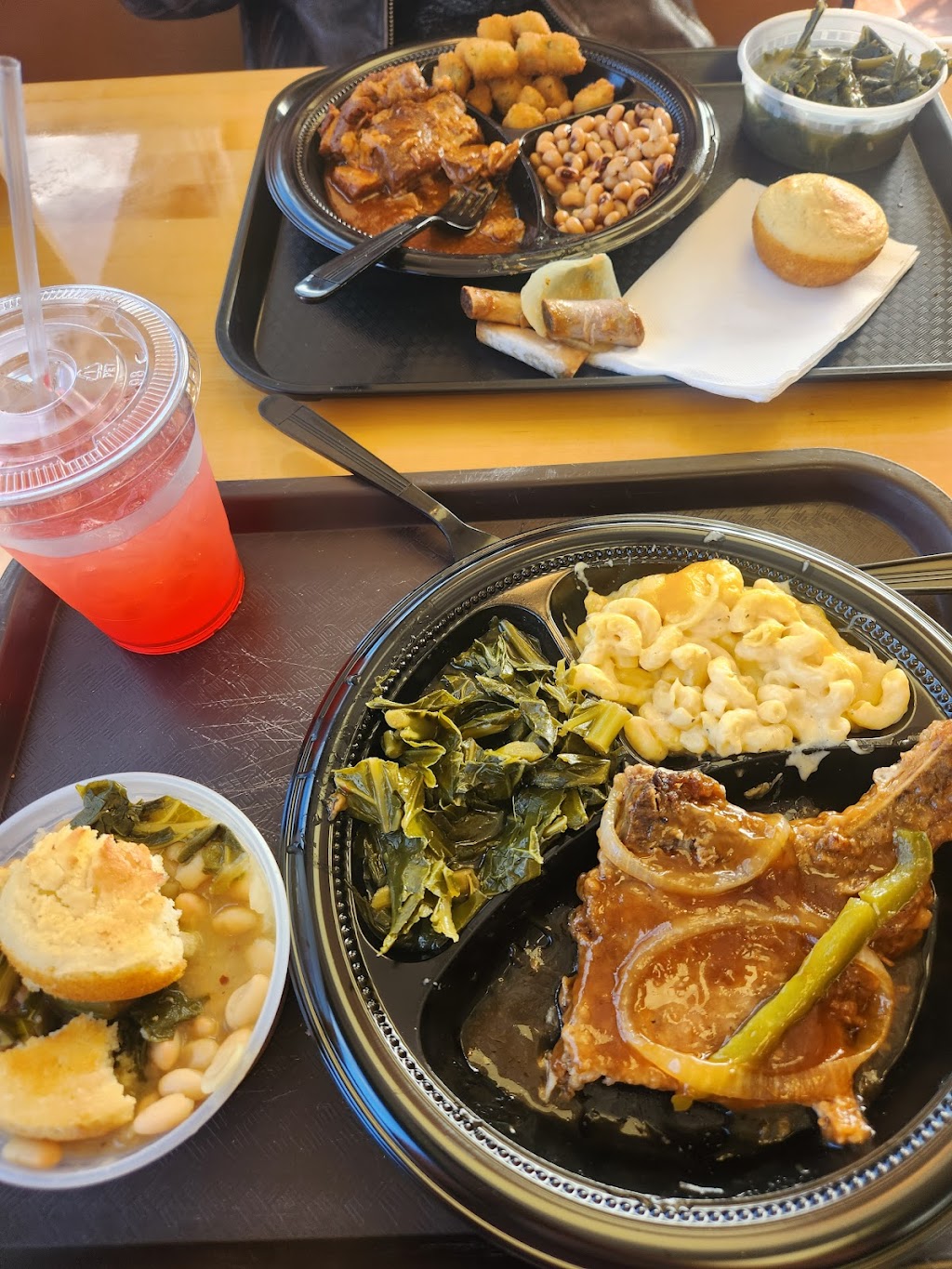 Southern Soul Cuisine | restaurant | 535 NW Broad St, Murfreesboro, TN 37129, USA | 6154109900 OR +1 615-410-9900