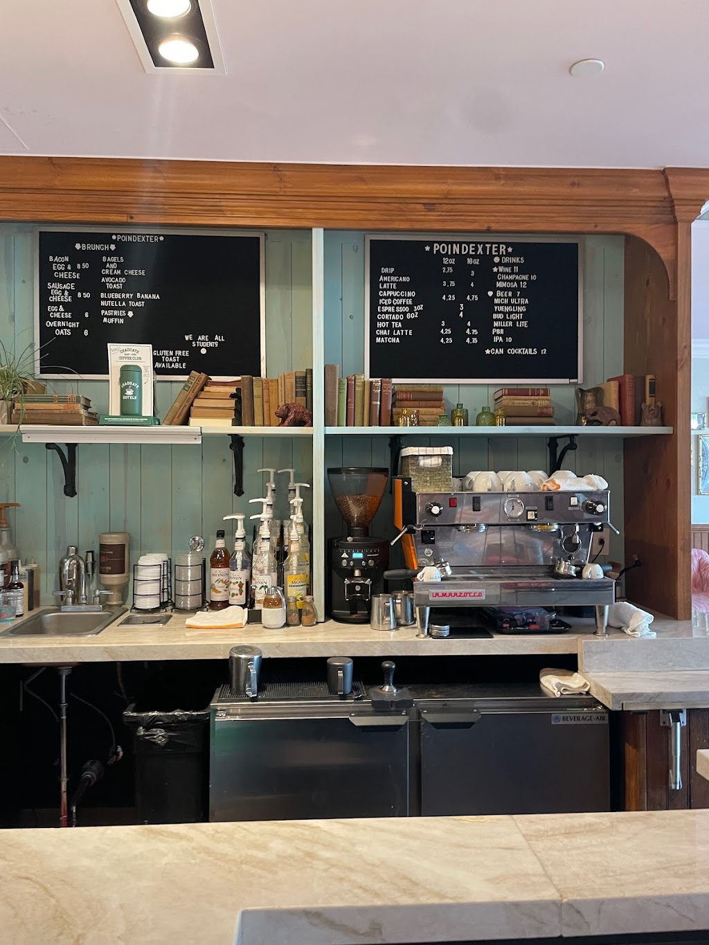 Poindexter Coffee | cafe | 1706 Cumberland Ave, Knoxville, TN 37916, USA | 8654375500 OR +1 865-437-5500