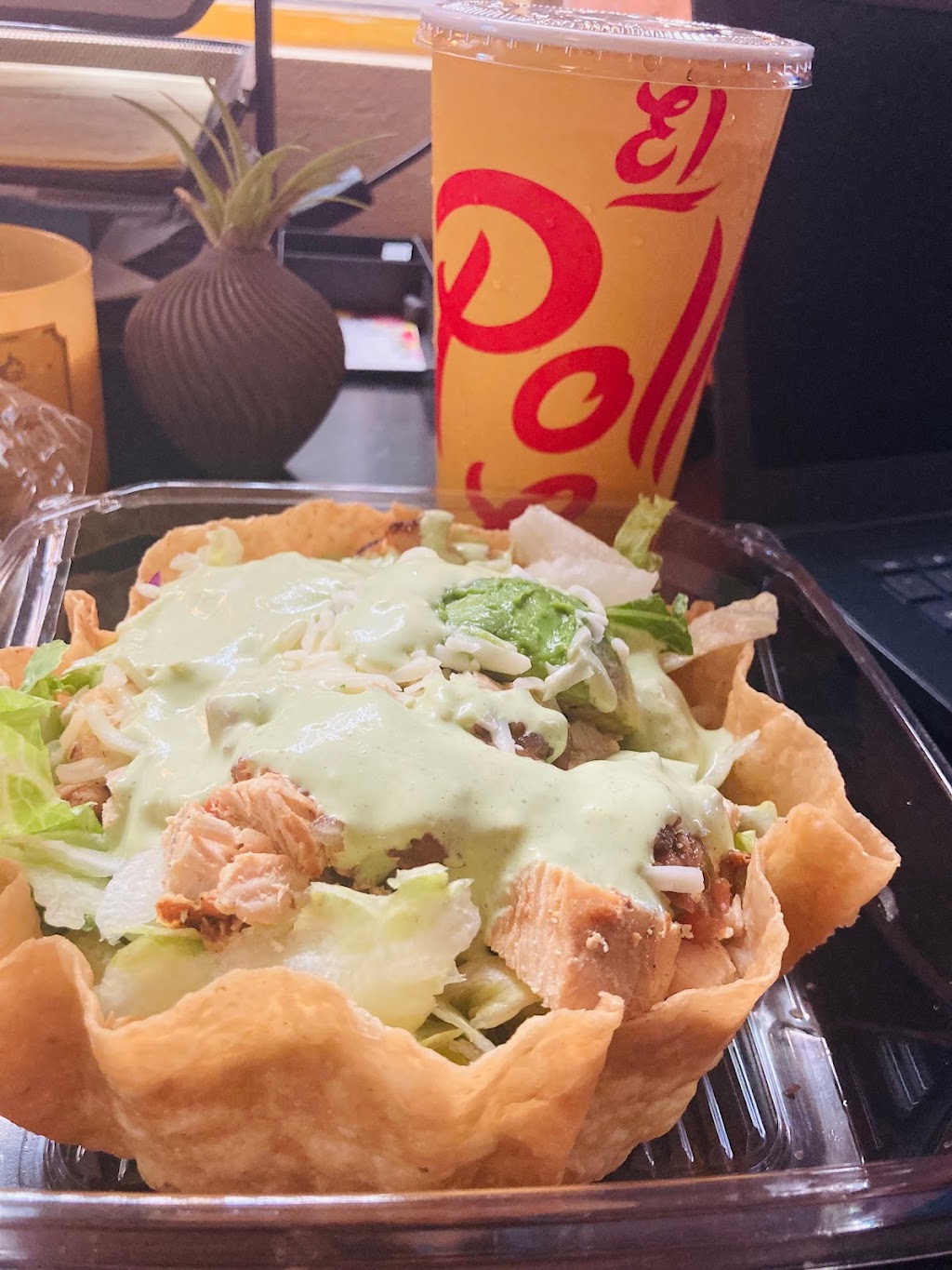 El Pollo Loco | restaurant | 1403 N Imperial Ave, El Centro, CA 92243, USA | 7604825557 OR +1 760-482-5557