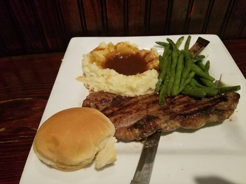 Revolution Billiards | night club | 9687 Fairfax Blvd, Fairfax, VA 22030, USA | 7033857529 OR +1 703-385-7529