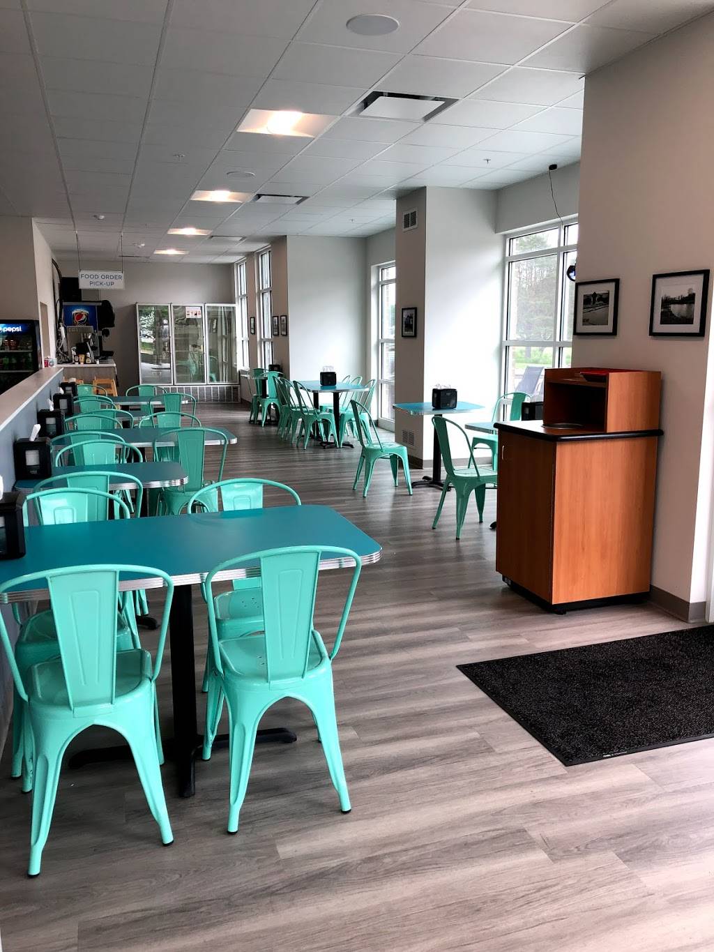 Cross Plains Creamery | restaurant | 1820 Main St, Cross Plains, WI 53528, USA | 6087980238 OR +1 608-798-0238