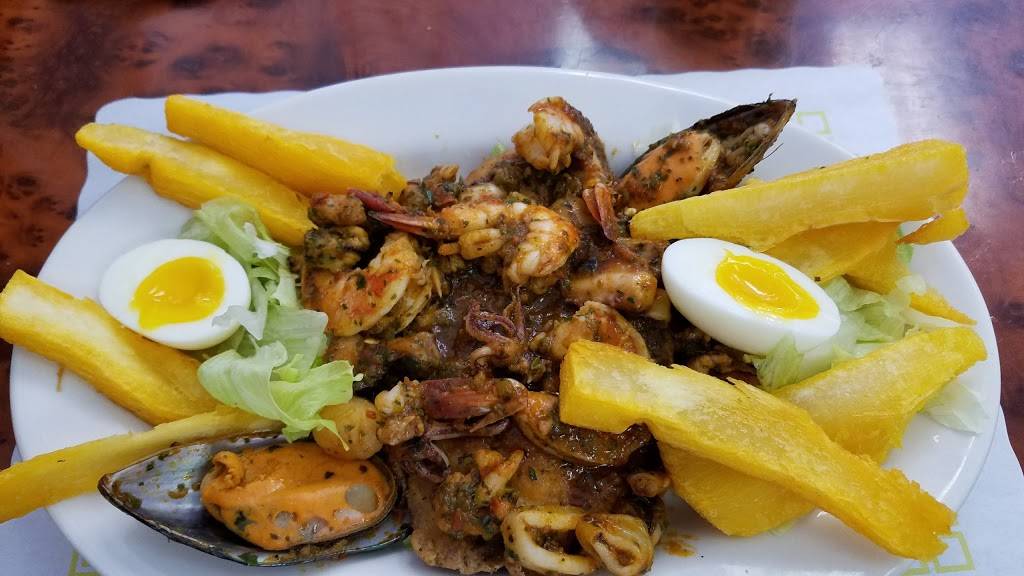 Mi Pueblo Restaurant & Bakery | restaurant | 1222 State St, Bridgeport, CT 06605, USA | 2033324408 OR +1 203-332-4408
