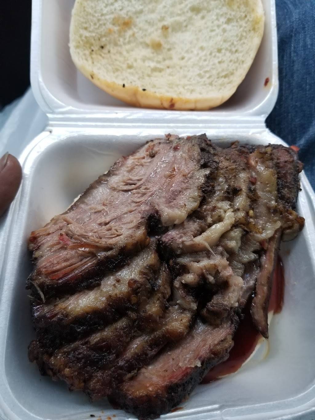 BUBBAS BBQ | restaurant | 4353 Gannon Ln #101, Dallas, TX 75237, USA | 2144846660 OR +1 214-484-6660