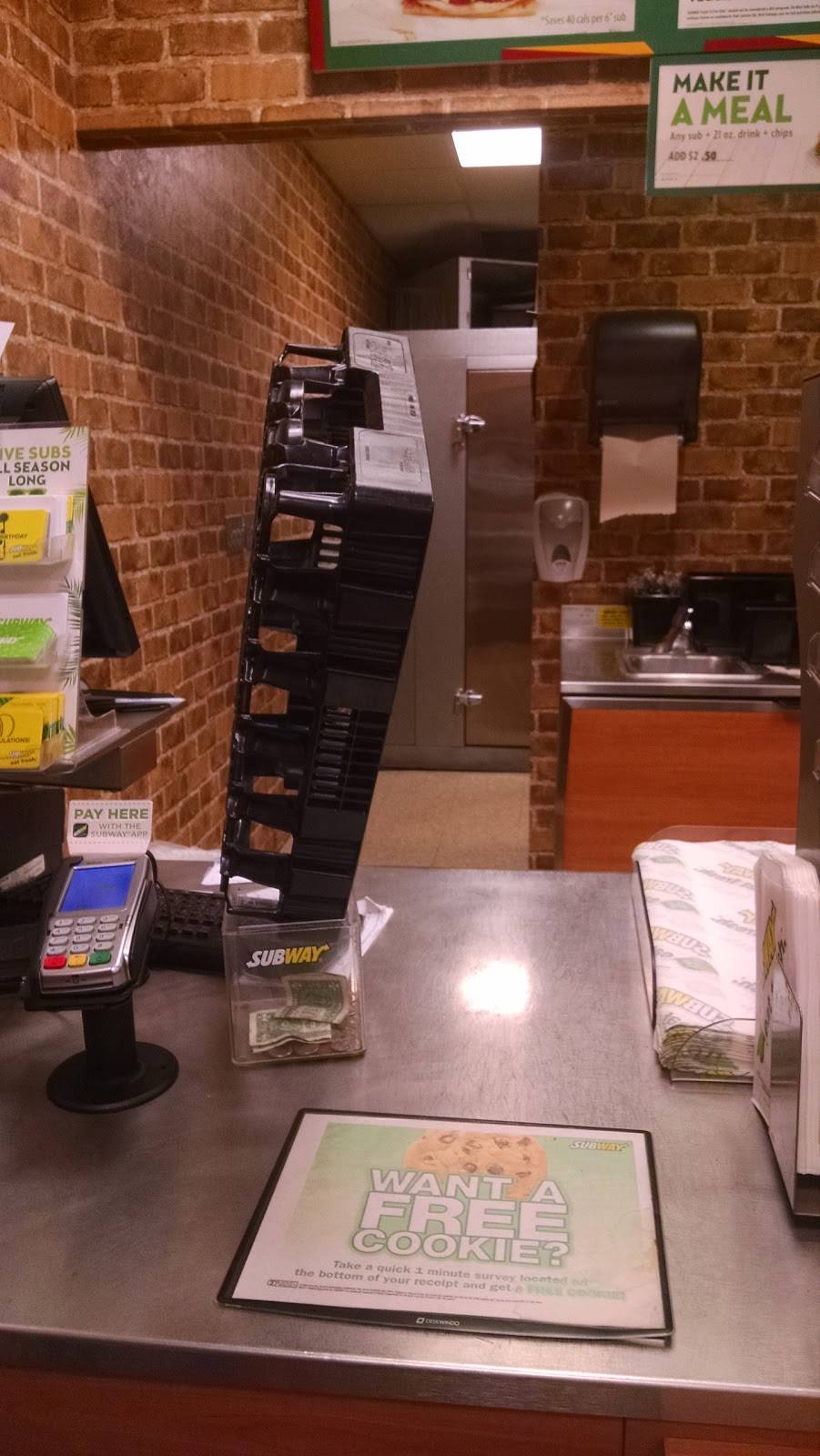 Subway | restaurant | 160 Vestal Pkwy W, Vestal, NY 13850, USA | 6077488299 OR +1 607-748-8299