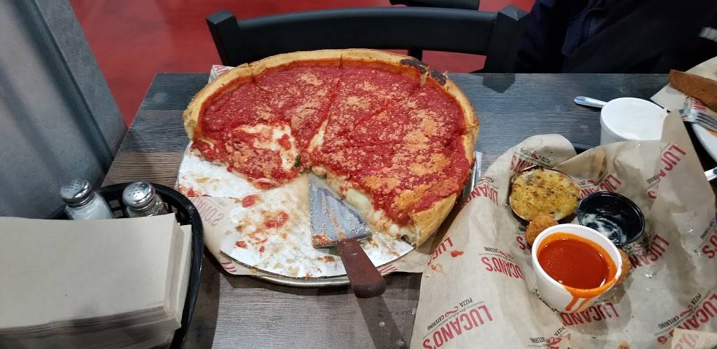 Lucanos Pizza & Catering | restaurant | 2400 Caton Farm Rd, Crest Hill, IL 60403, USA | 8155779200 OR +1 815-577-9200