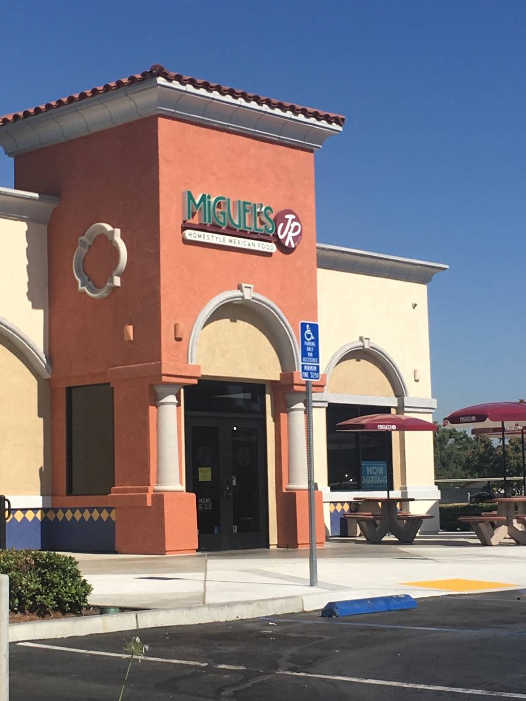 Miguels Jr. | restaurant | 22219 Barton Rd, Grand Terrace, CA 92313, USA | 9097834271 OR +1 909-783-4271