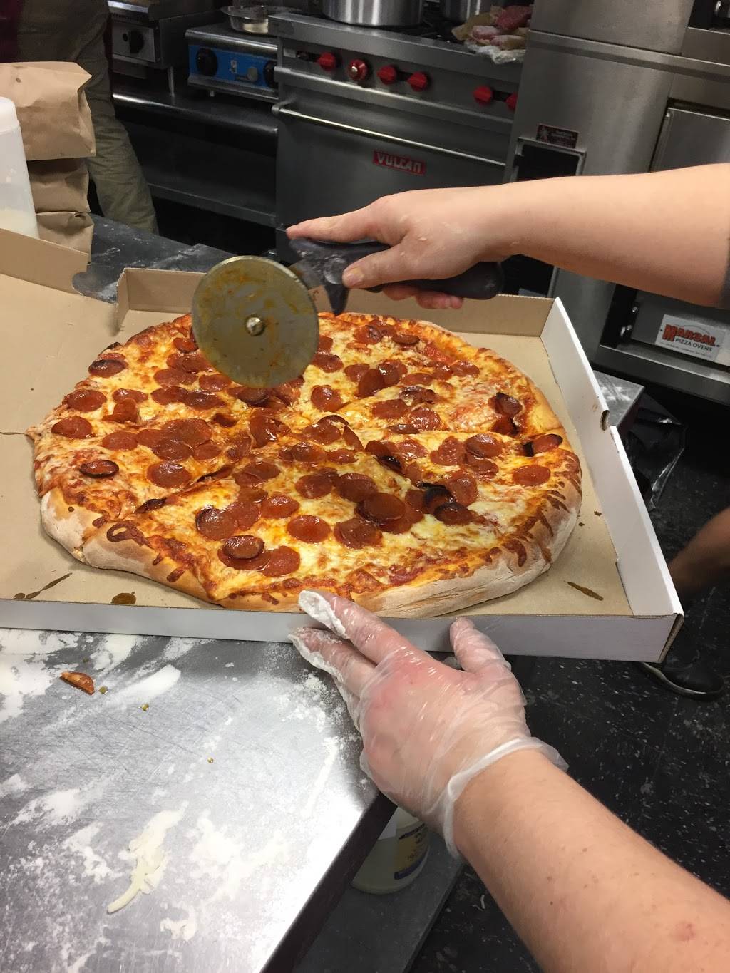 Falorios | restaurant | 519 Monongahela Ave, Glassport, PA 15045, USA | 4128965056 OR +1 412-896-5056