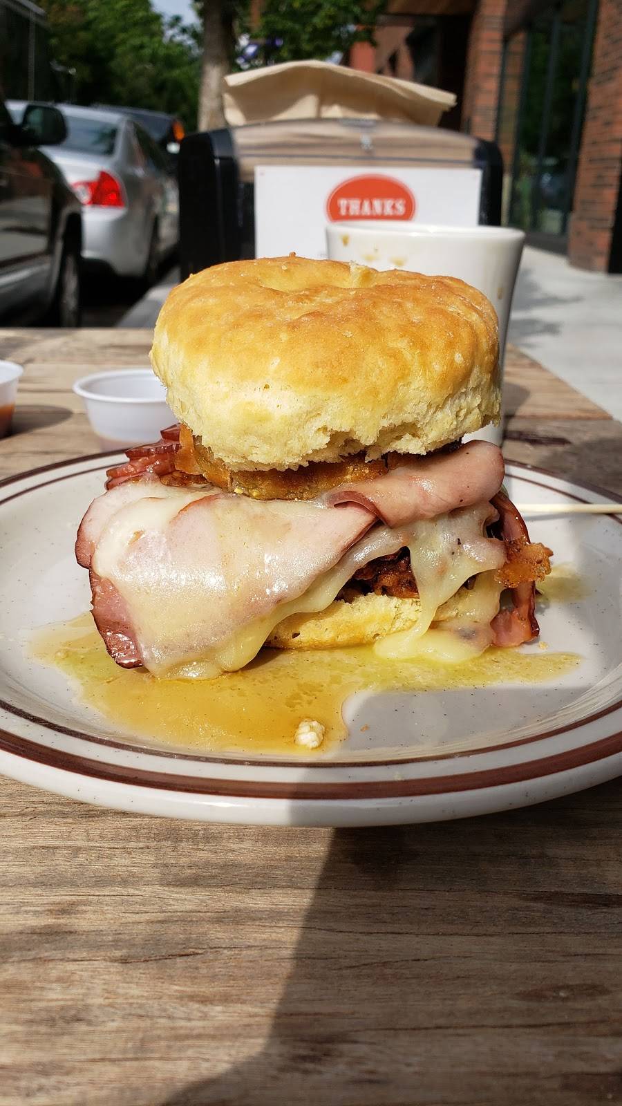 Pine State Biscuits | NW 23rd | restaurant | 1717 NW 23rd Ave, Portland, OR 97210, USA | 9714073621 OR +1 971-407-3621