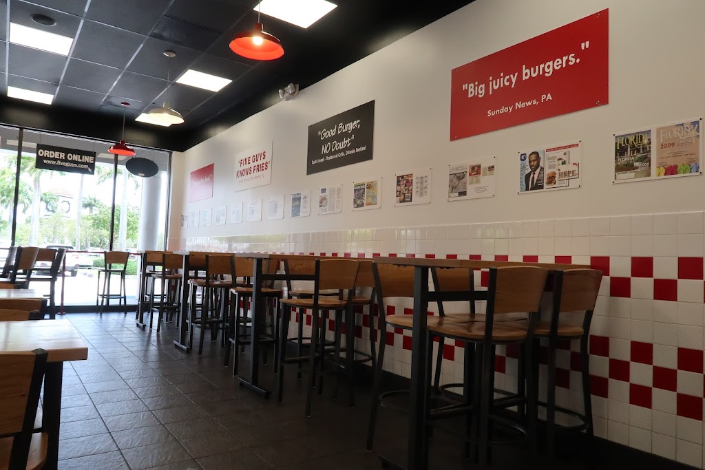 Five Guys | meal takeaway | 9725 NW 41st St, Doral, FL 33178, USA | 3055918743 OR +1 305-591-8743