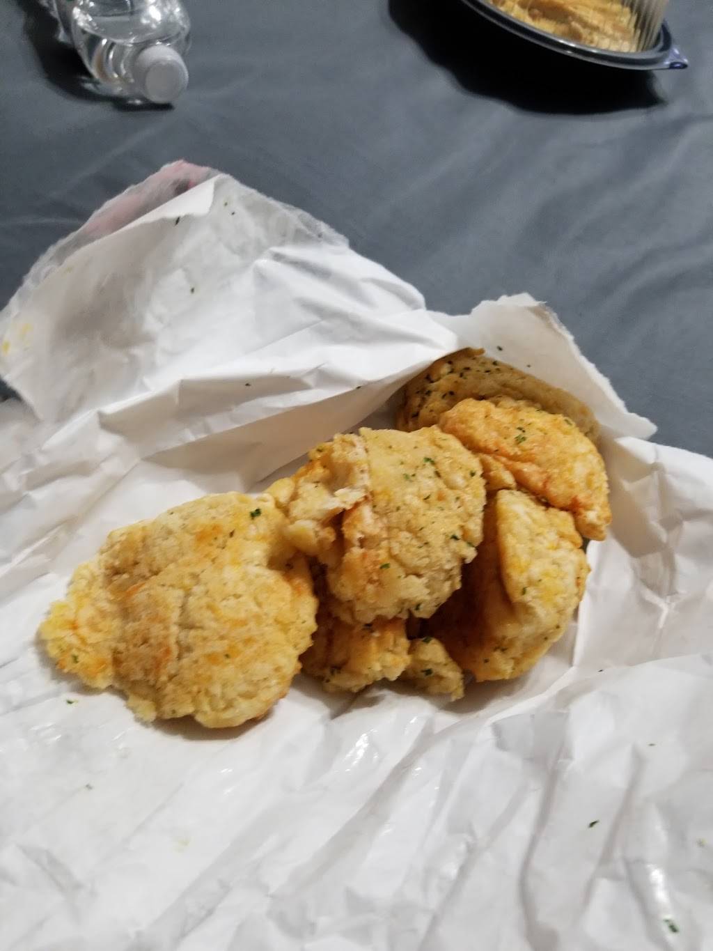 Red Lobster | restaurant | 7373 W Colonial Dr, Orlando, FL 32818, USA | 4072952791 OR +1 407-295-2791